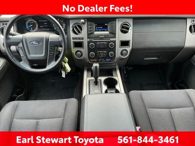 Used 2017 Silver Ford XLT image 41
