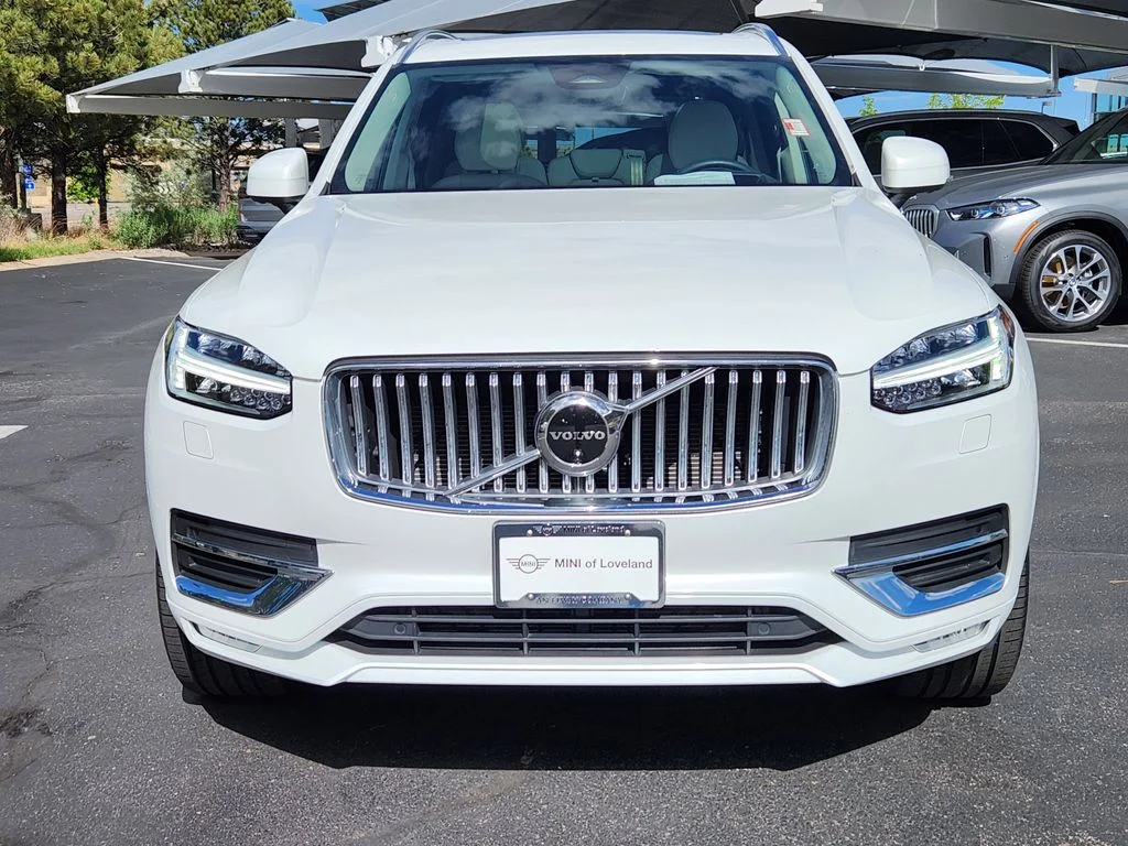 Used 2023 Crystal White Metallic Volvo Ultimate image 5