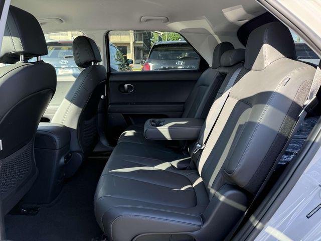 2025 Hyundai IONIQ 5 SEL - Photo 12