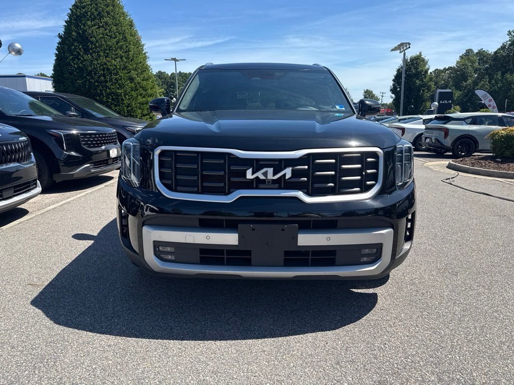 Used 2024 Black Kia SX-Prestige image 6