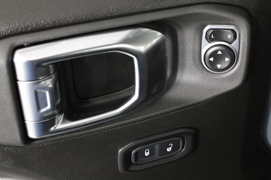 2025 Jeep Gladiator Sport S - Photo 20