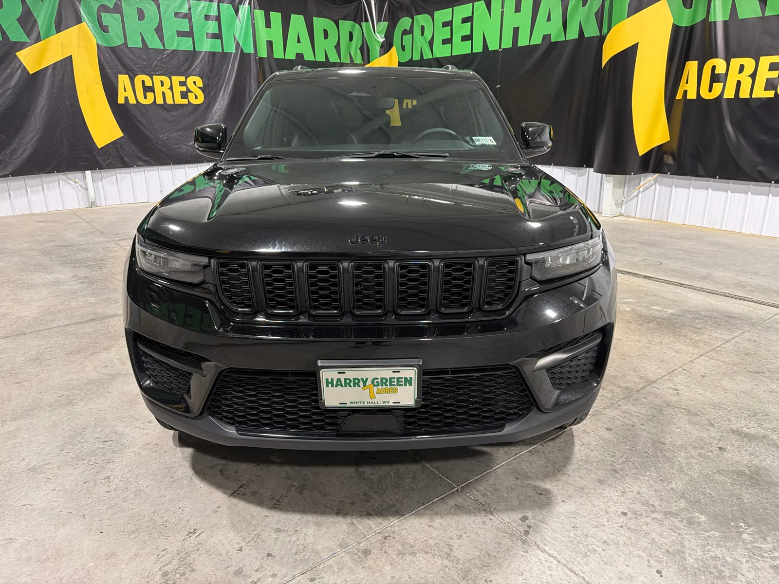 Certified Used 2024 Diamond Black Crystal Pearlcoat Jeep Altitude X image 12