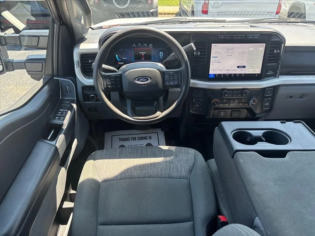 Used 2023 Oxford White Ford XLT image 22