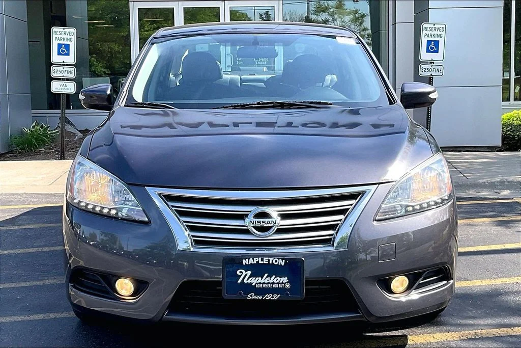 Used 2013 Nissan Sentra SL with VIN 3N1AB7AP7DL761588 for sale in Schaumburg, IL