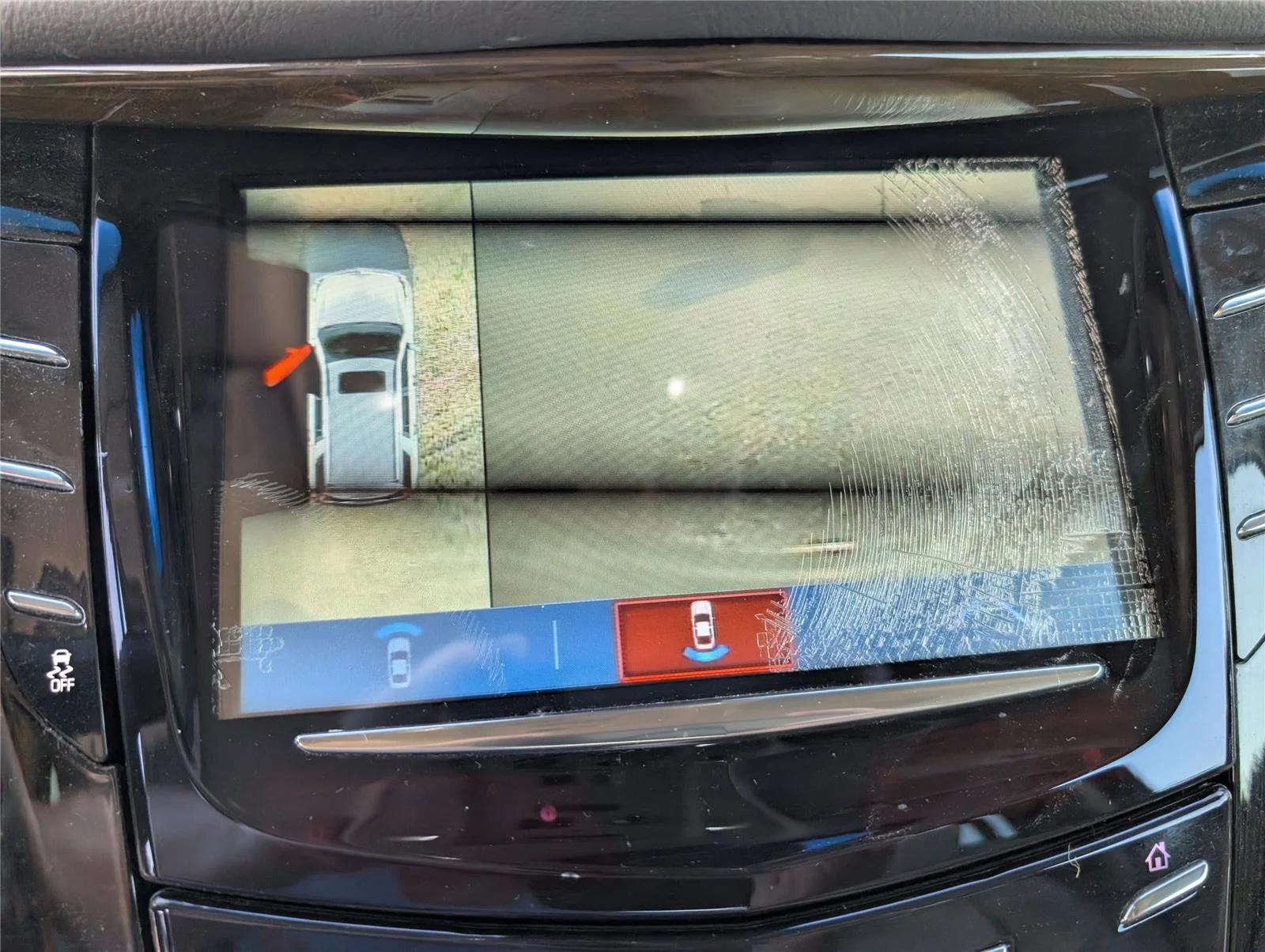 Used 2018 DARK GRANITE METALLIC Cadillac Luxury image 14