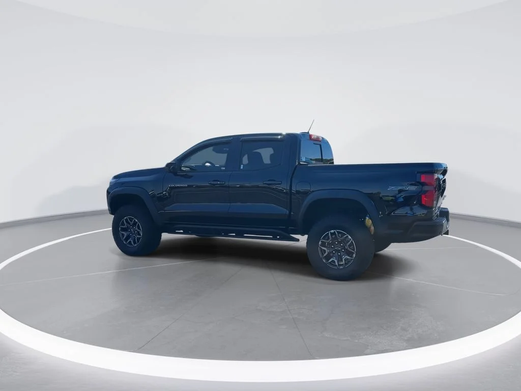Used 2025 Black Chevrolet ZR2 image 6