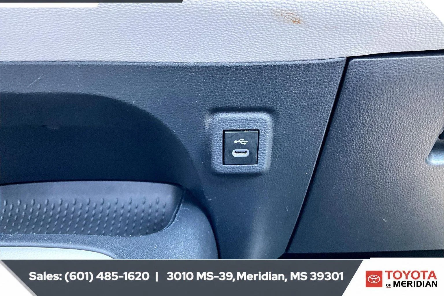 Used 2024 Classic Silver Metallic Toyota LE image 23