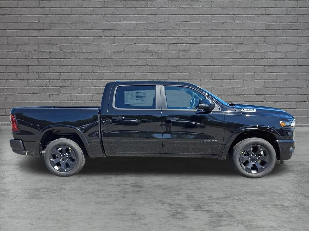 New 2027 Diamond Black Crystal Pearlcoat Ram Big Horn image 9