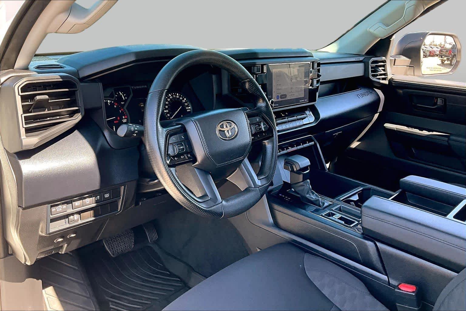 Used 2024 Ice Cap Toyota SR image 18