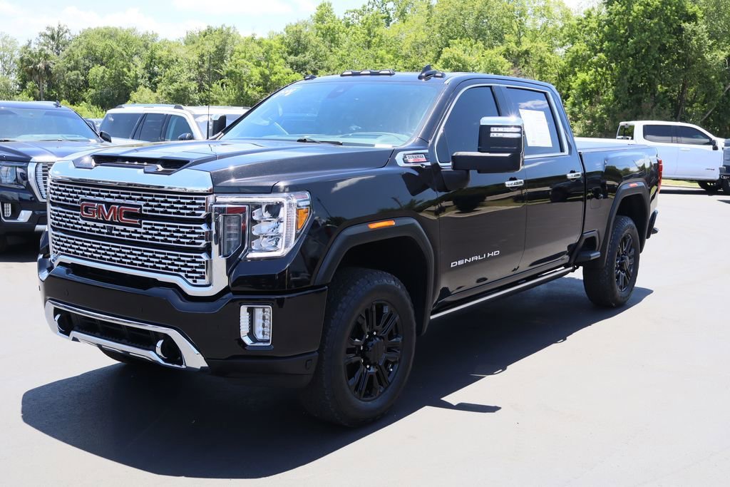Used 2022 Ebony Twilight Metallic GMC Denali image 5