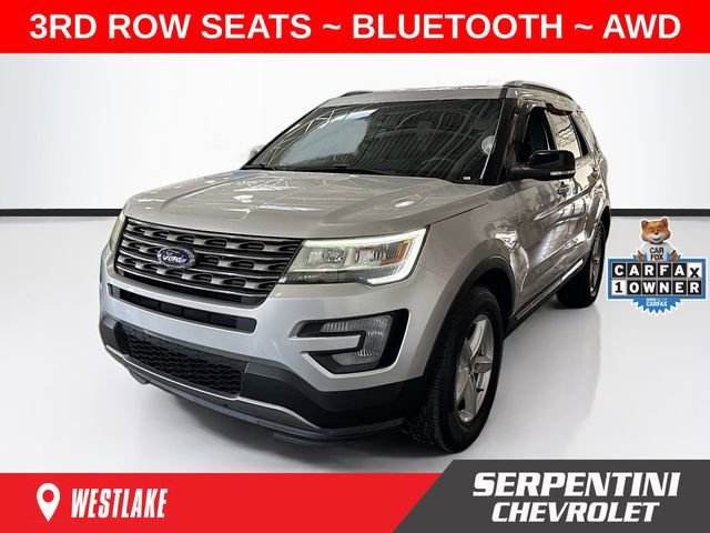 2017 Ford Explorer XLT 4WD's photo