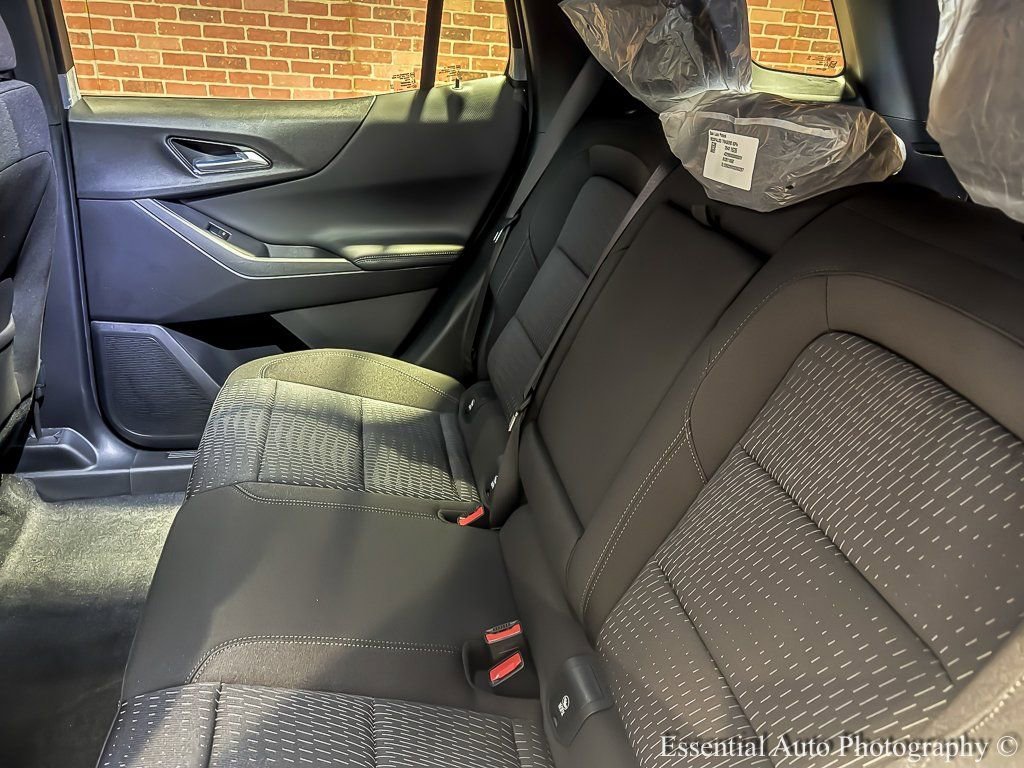 2026 CHEVROLET EQUINOX - Image 11