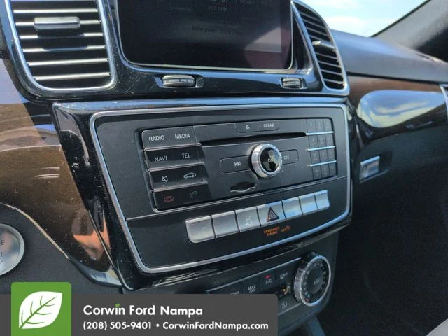 Used 2017 Gray Mercedes-Benz GLE 350 image 17