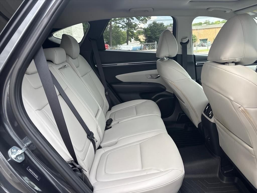 Used 2024 Dark Gray Metallic Hyundai SEL image 12