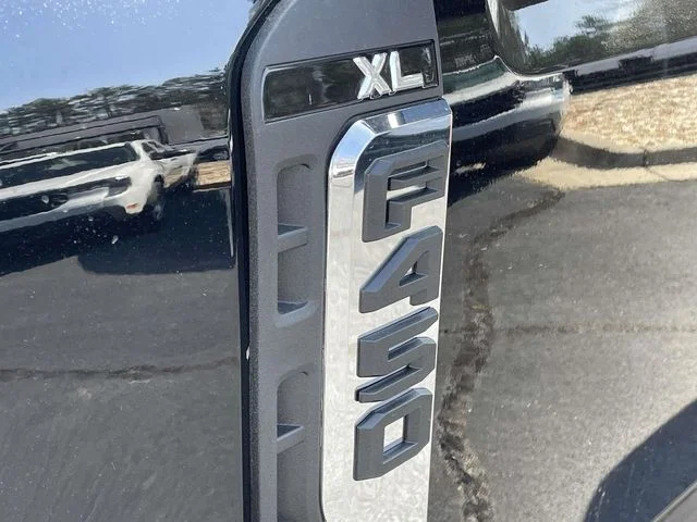 New 2026 Black Ford XL image 7