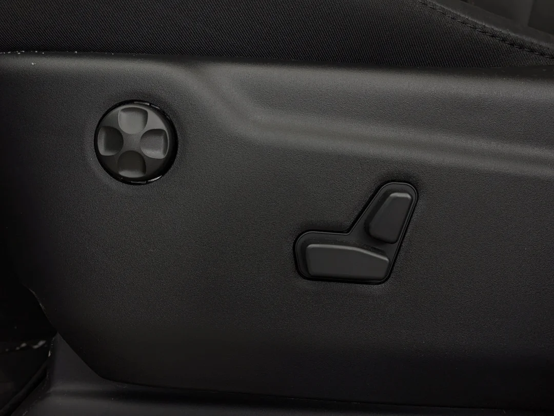 New 2026 night moves Dodge GT Plus - - AWD - 3.6L Pentastar V6 - 2nd Row Captain Chairs & More! image 13