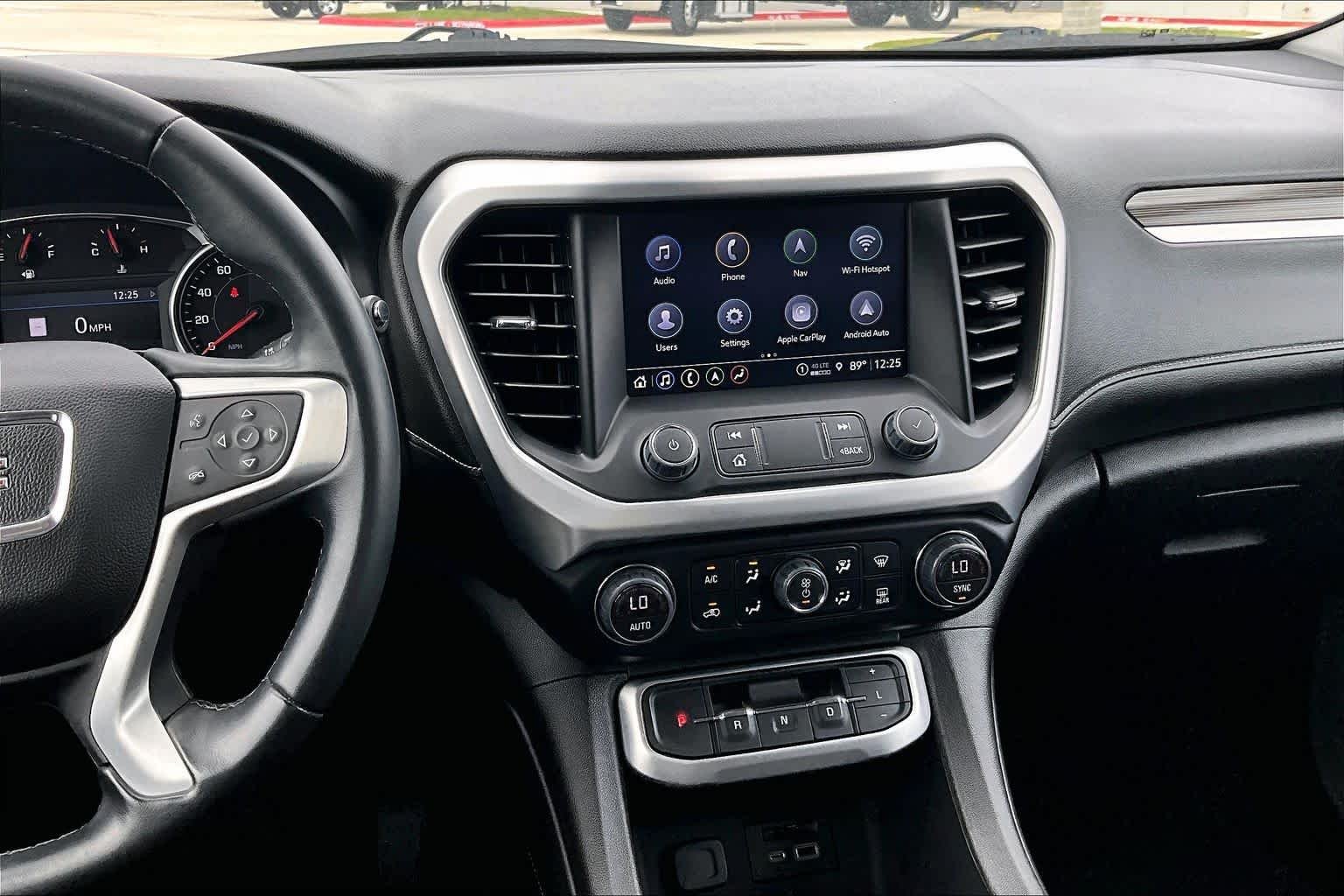 2023 GMC Acadia SLT - Photo 12