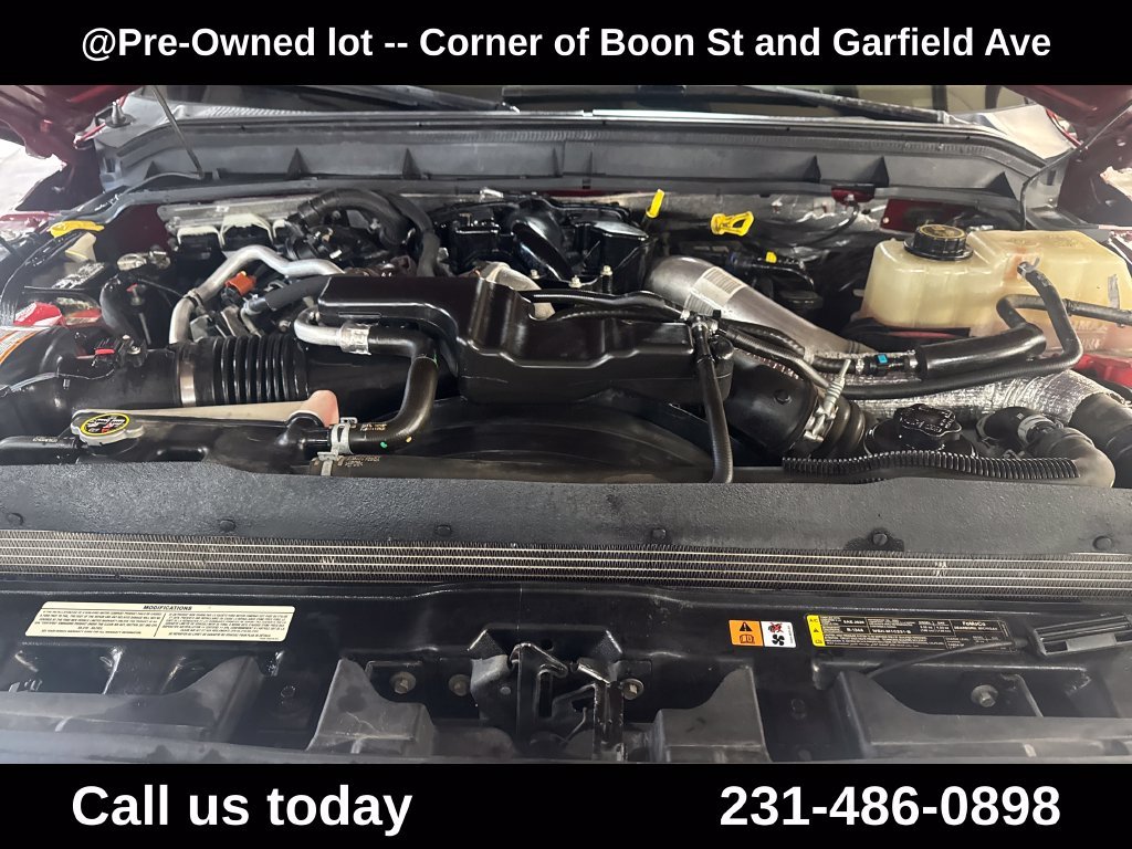 Used 2016 Red Ford Lariat image 10