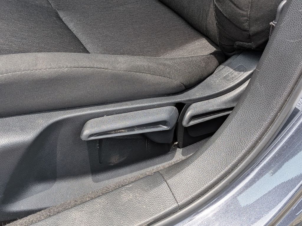Used 2025 Gray Honda LX image 13
