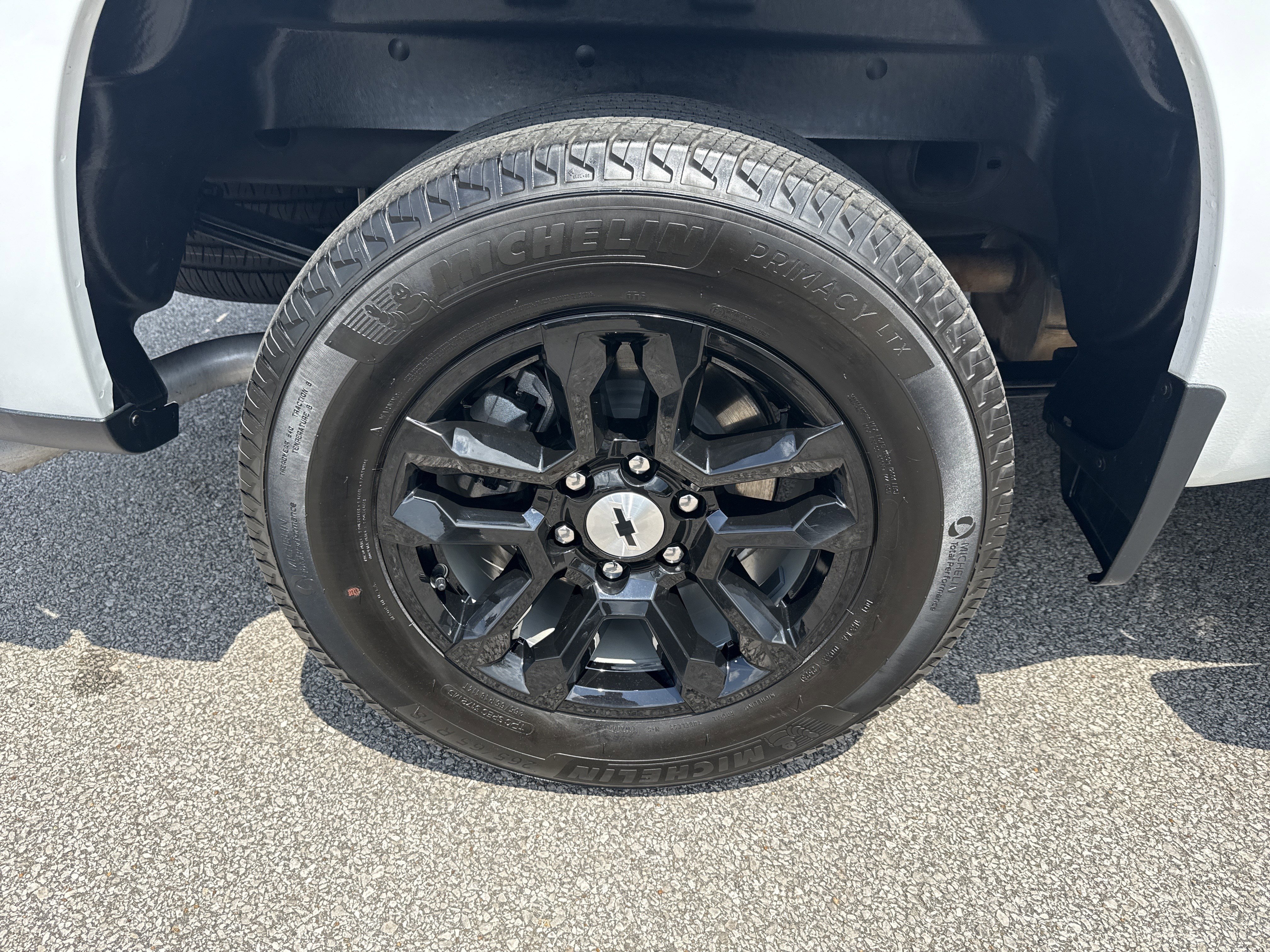 2023 Chevrolet Silverado 1500 RST - Photo 18