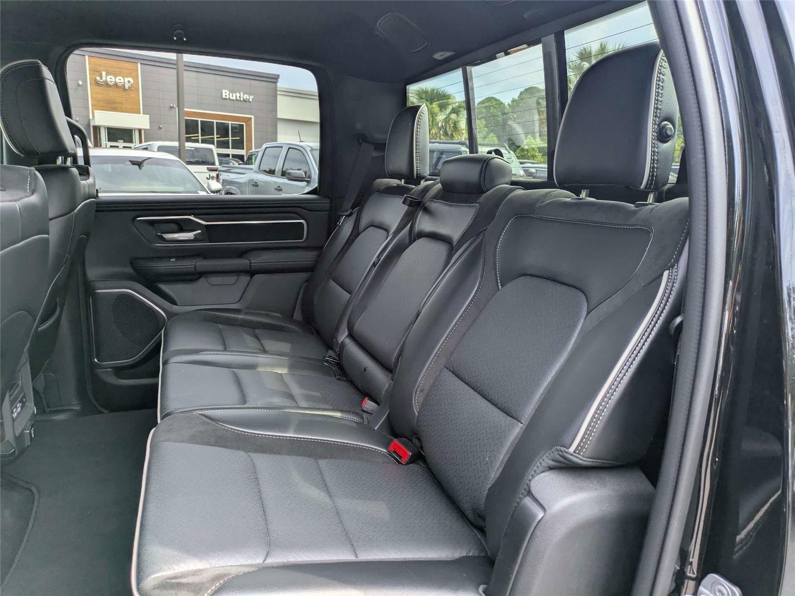 Used 2025 Diamond Black Crystal Pearlcoat Ram Laramie image 16