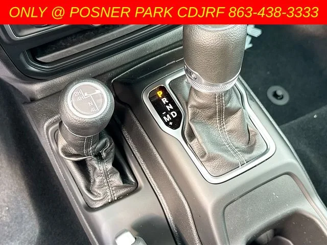 New 2026 Tuscadero Pearl-Coat Exterior Paint Jeep Sport S image 16