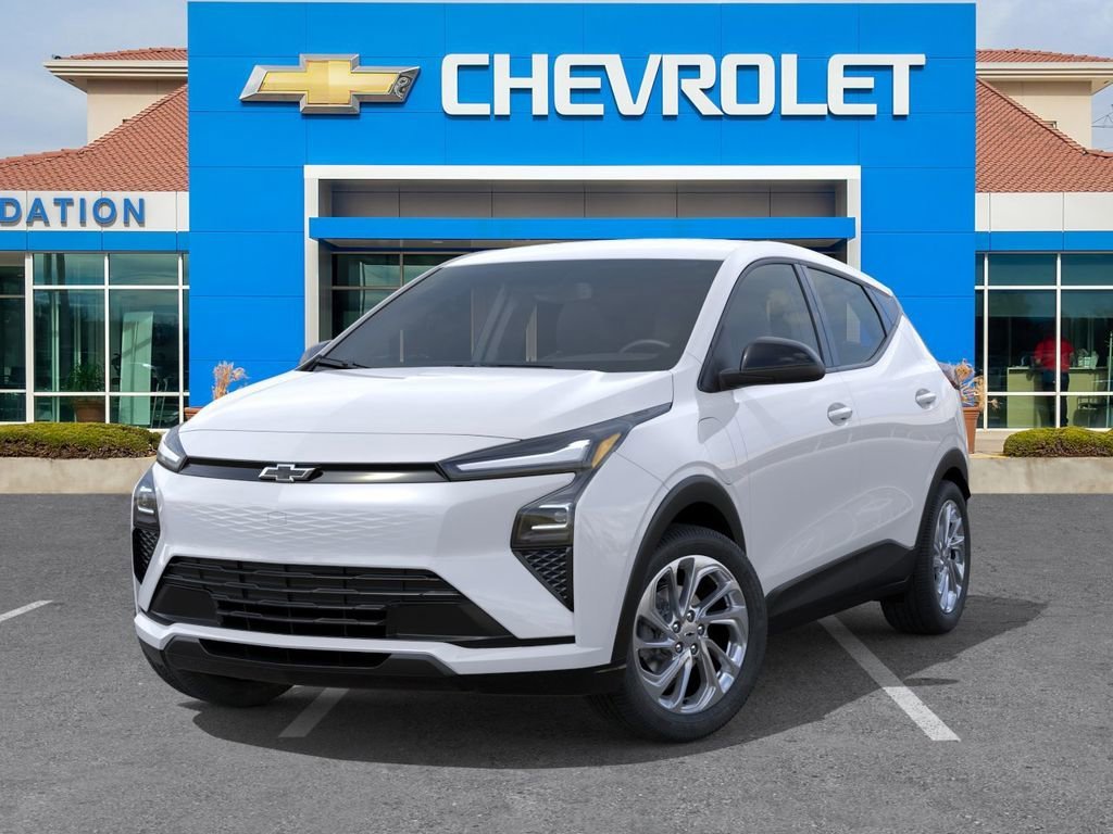New 2027 Summit White Chevrolet LT image 6