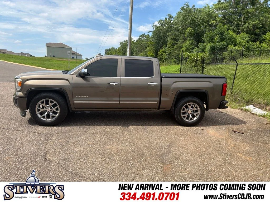 Used 2015 Brown GMC Denali image 10