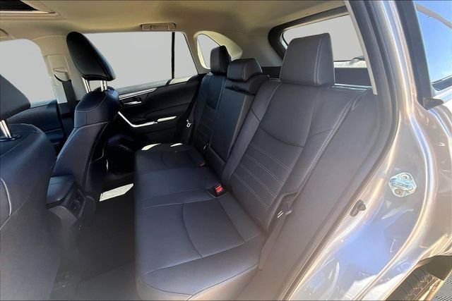 Used 2025 Silver Toyota XLE Premium image 28