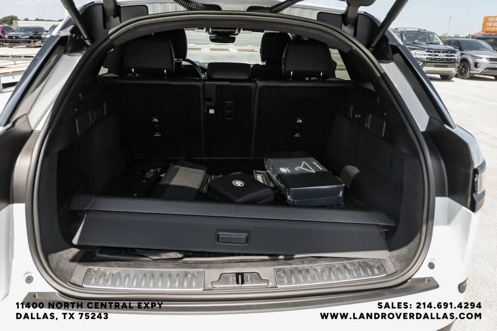 Certified Used 2026 Fuji White Land Rover S image 46