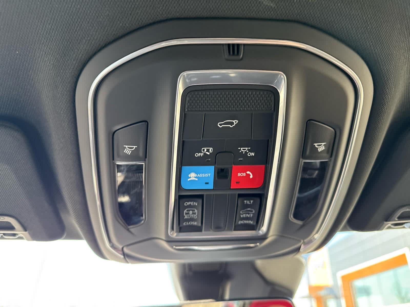 New 2026 Velvet Red Pearlcoat Jeep Laredo Altitude image 25