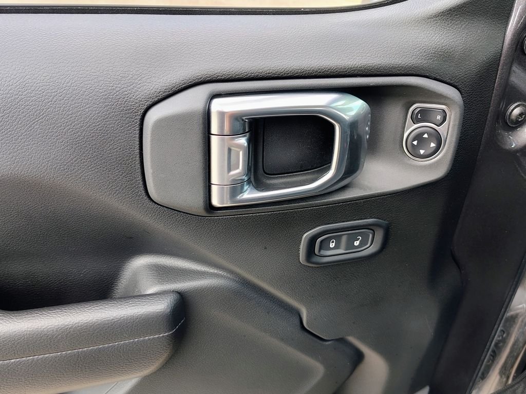 Used 2025 Gray Jeep Willys image 23