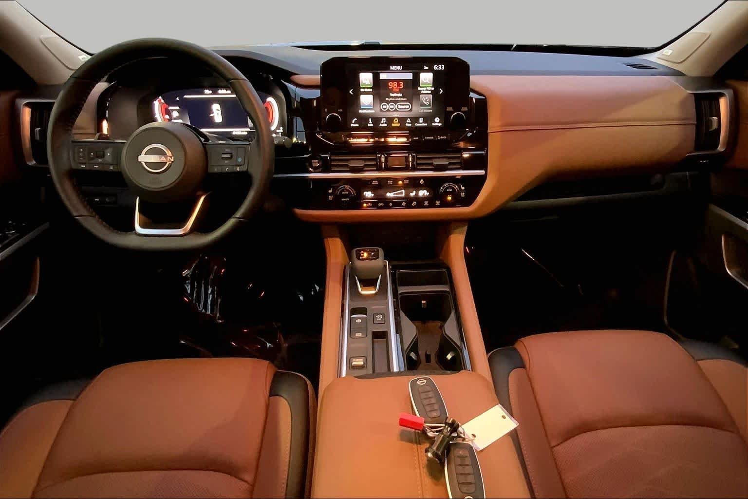Used 2025 Boulder Gray Pearl Nissan Platinum image 14