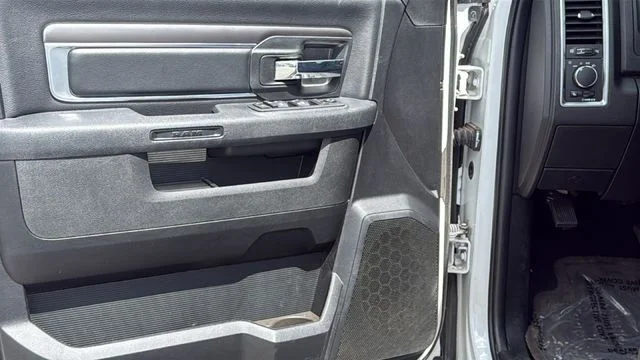 2024 RAM Ram 1500 Classic Warlock - Photo 23
