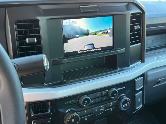 New 2027 Oxford White Ford F-350® XL image 28