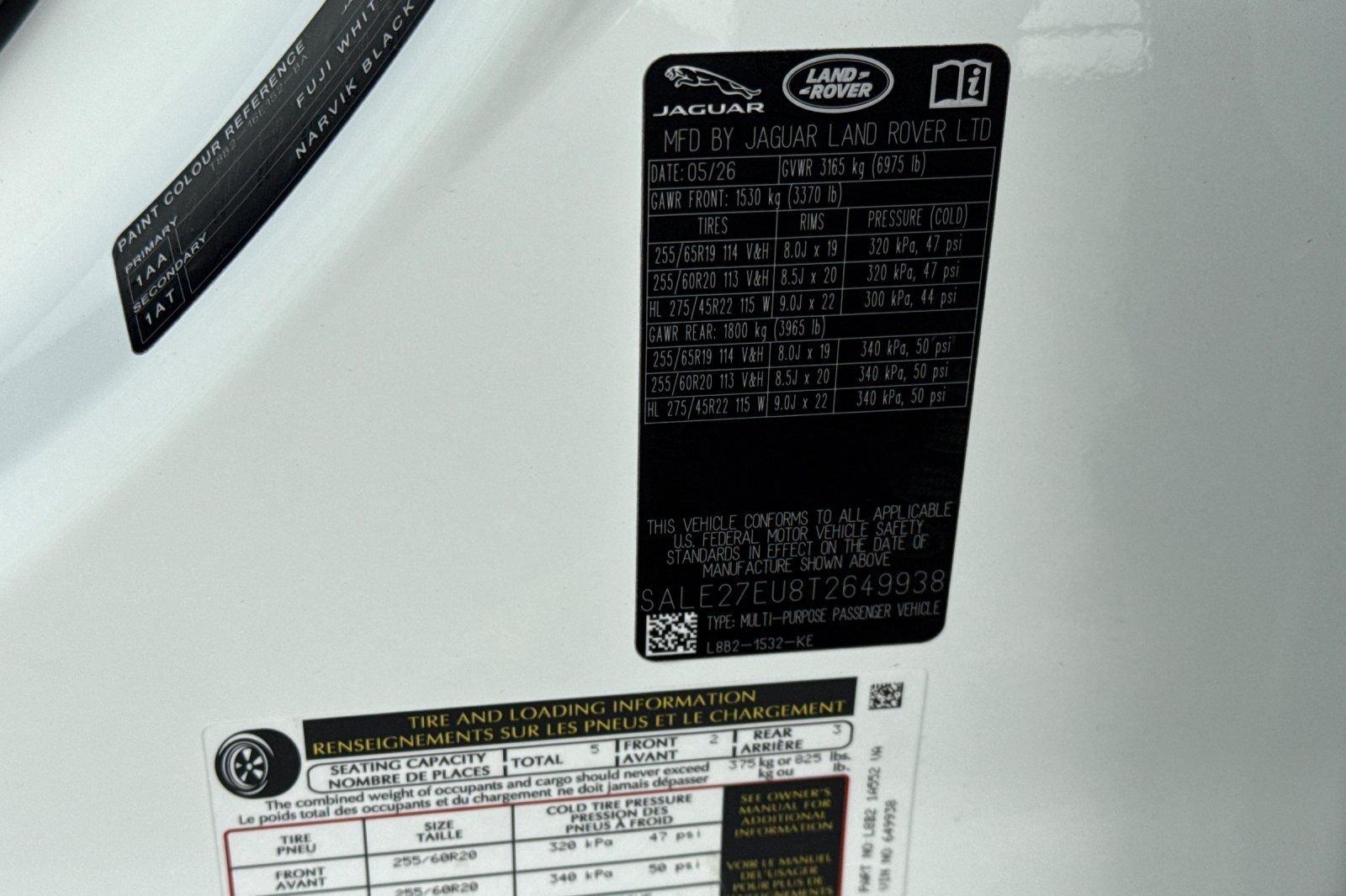New 2026 Fuji White Land Rover X-Dynamic SE image 35