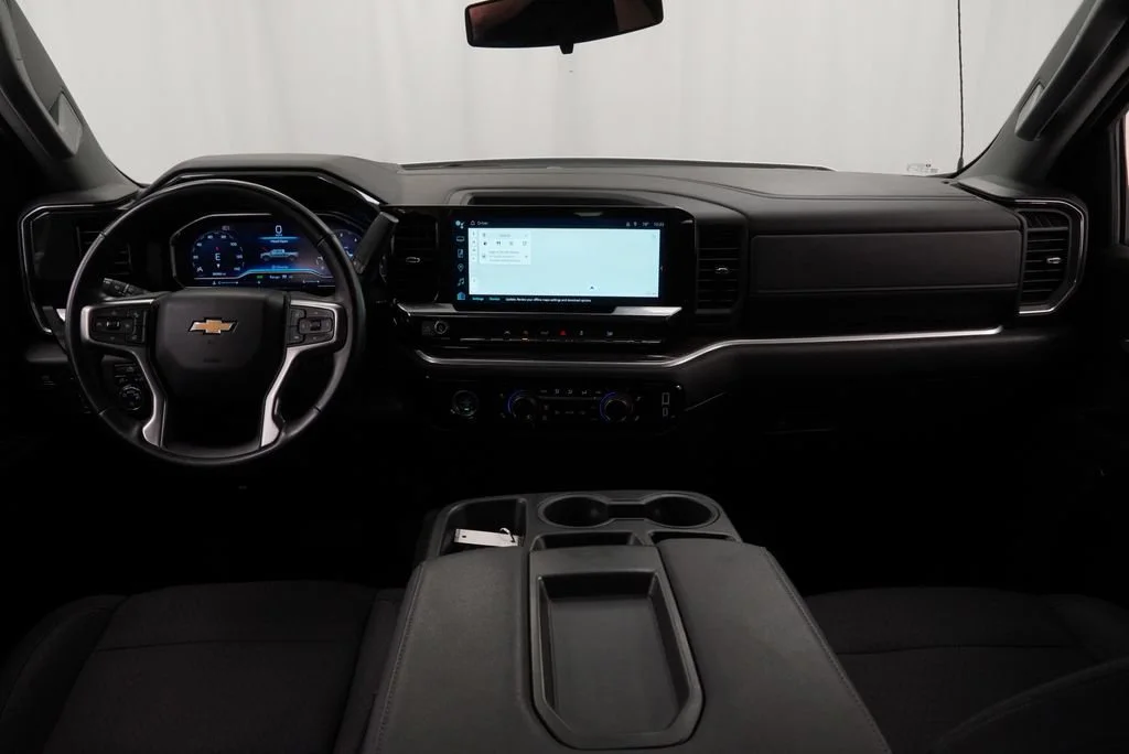 Used 2024 Summit White Chevrolet LT (2FL) image 8