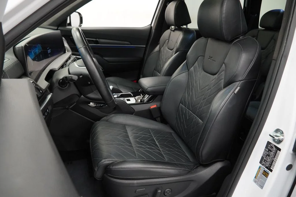 Used 2024 White Kia SX-Prestige X-Line image 16