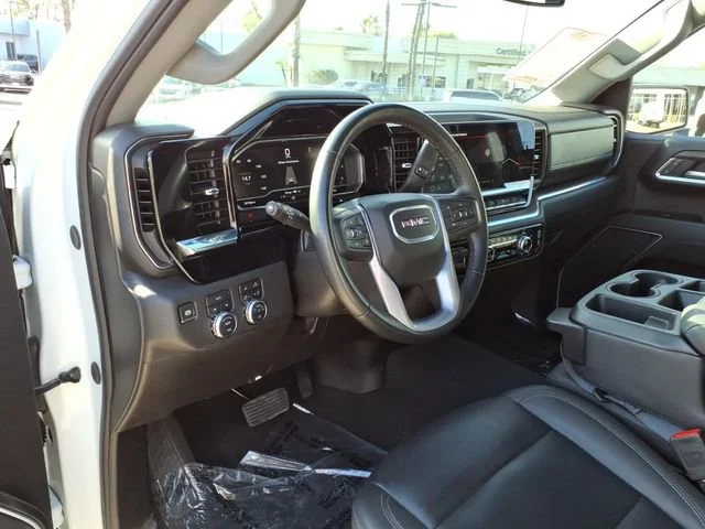 Used 2025 Summit White GMC SLT image 12