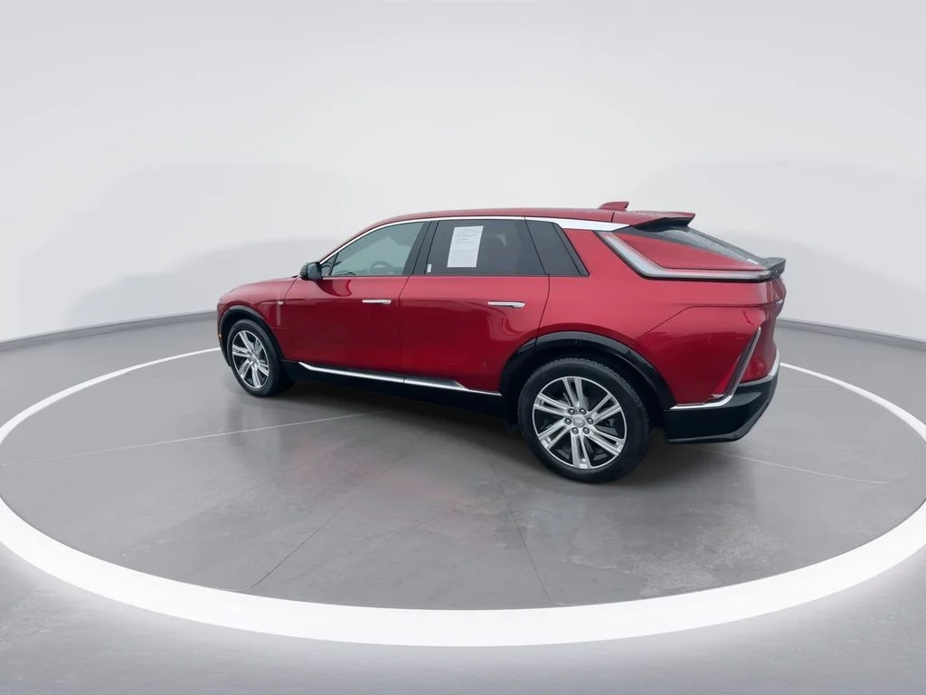 Used 2024 Red Cadillac Tech image 6