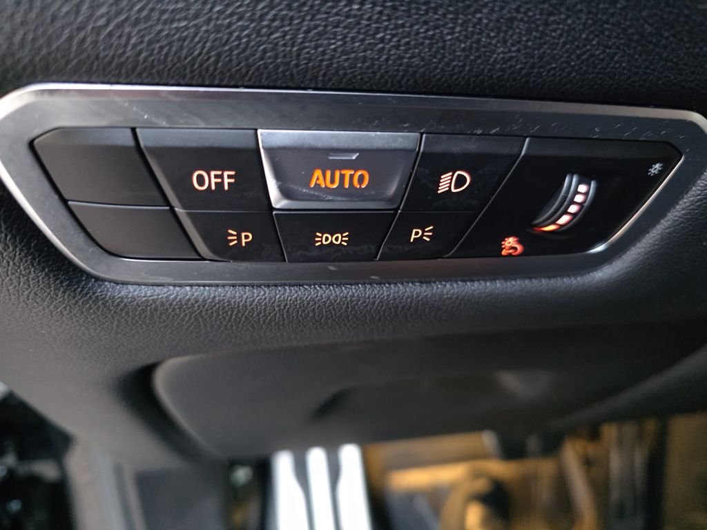 Used 2023 Black BMW M50i image 29