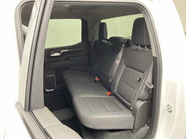 Used 2024 Summit White GMC Elevation image 13
