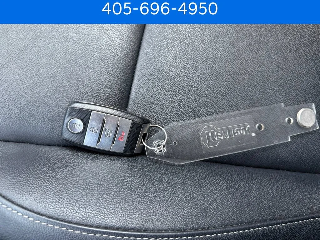 Pre-Owned 2019 Kia Sportage EX