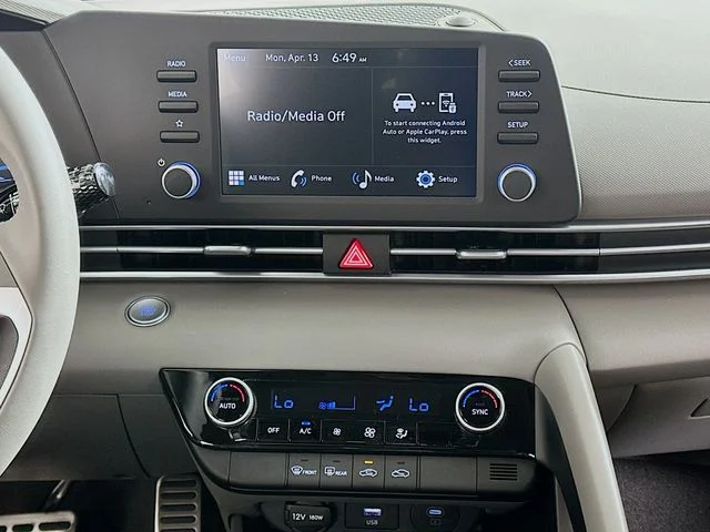 New 2026 Hyundai ELANTRA SEL Sport