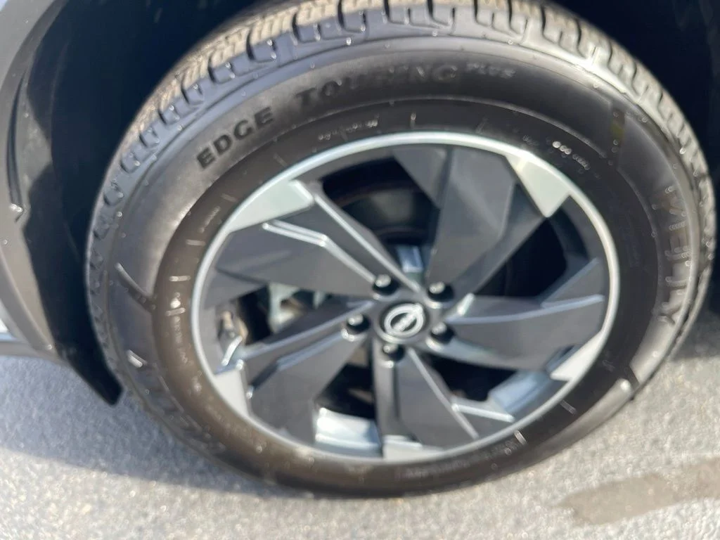 Certified Used 2024 White Nissan SV image 26
