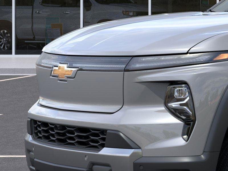 2026 Chevrolet Silverado EV LT - Photo 13