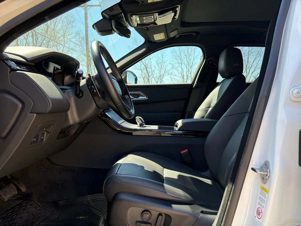 Certified Used 2025 White Land Rover S image 11