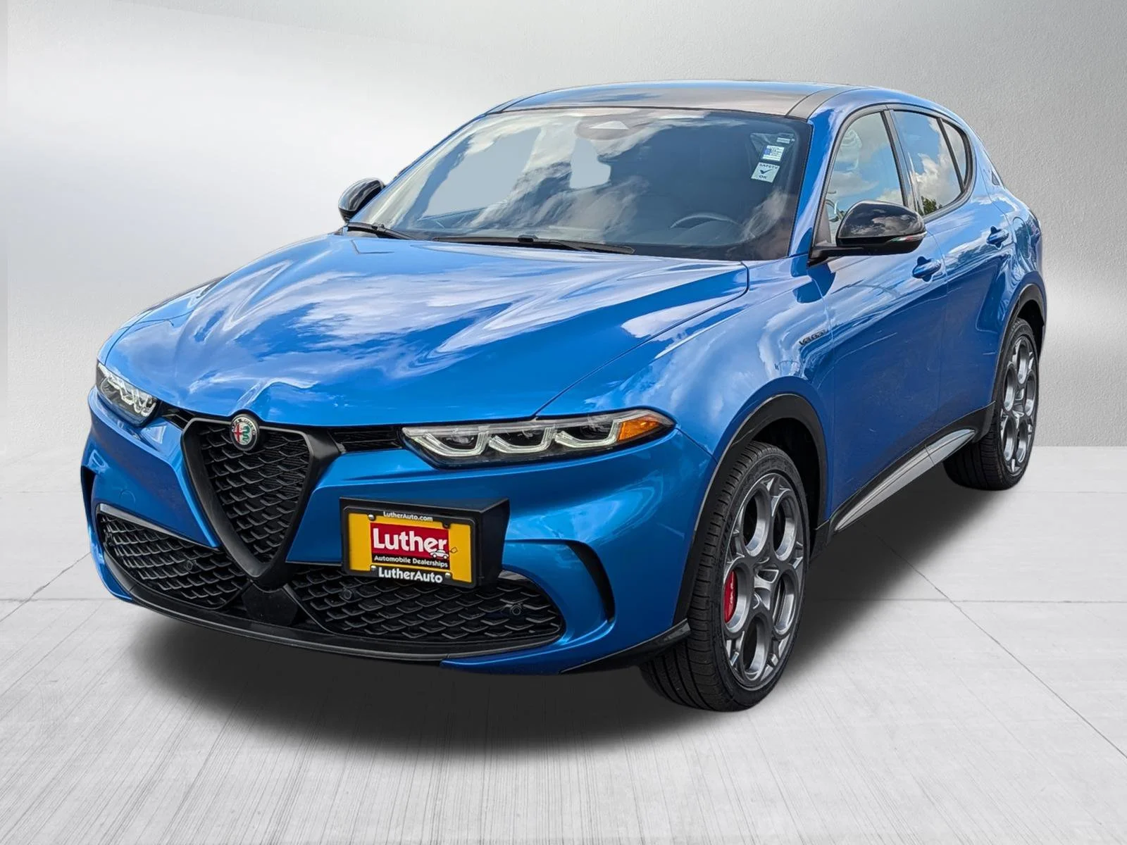 Used 2024 Misano Blue Metallic Alfa Romeo Veloce image 3