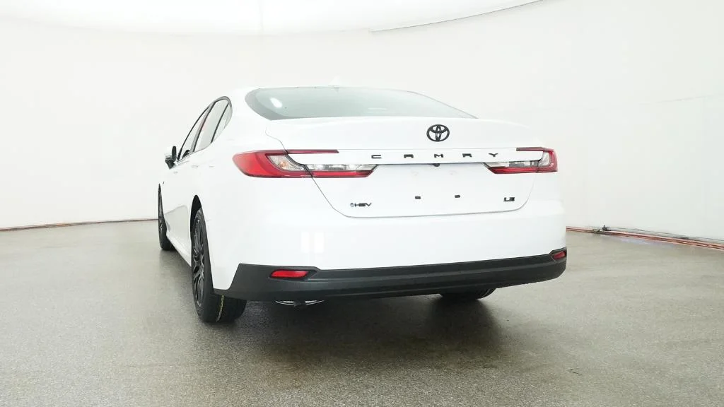 New 2026 Ice Cap Toyota LE image 8