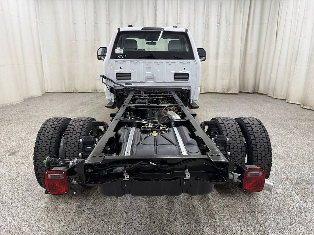 New 2026 Oxford White Ford F-550® XL image 7